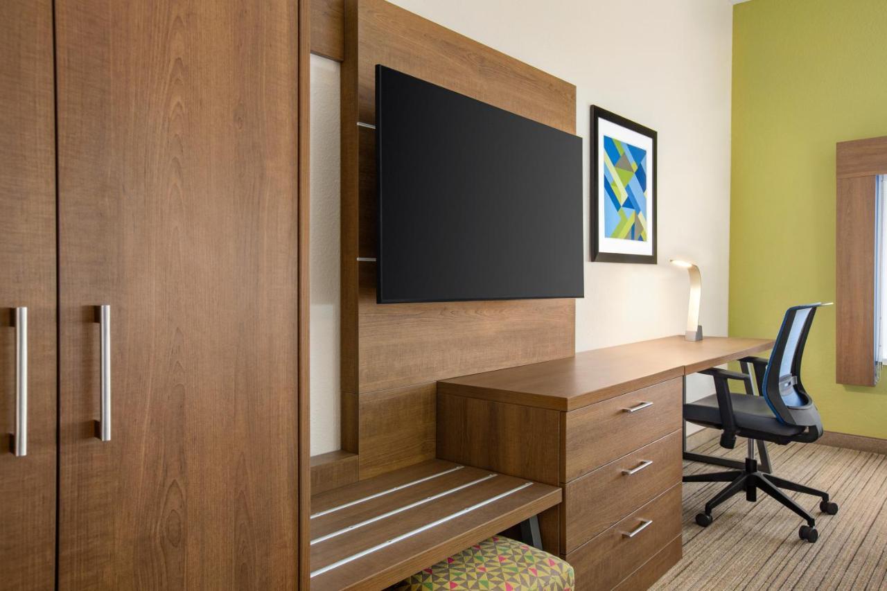 Holiday Inn Express Hotel & Suites Mission-Mcallen Area, An Ihg Hotel Exterior foto