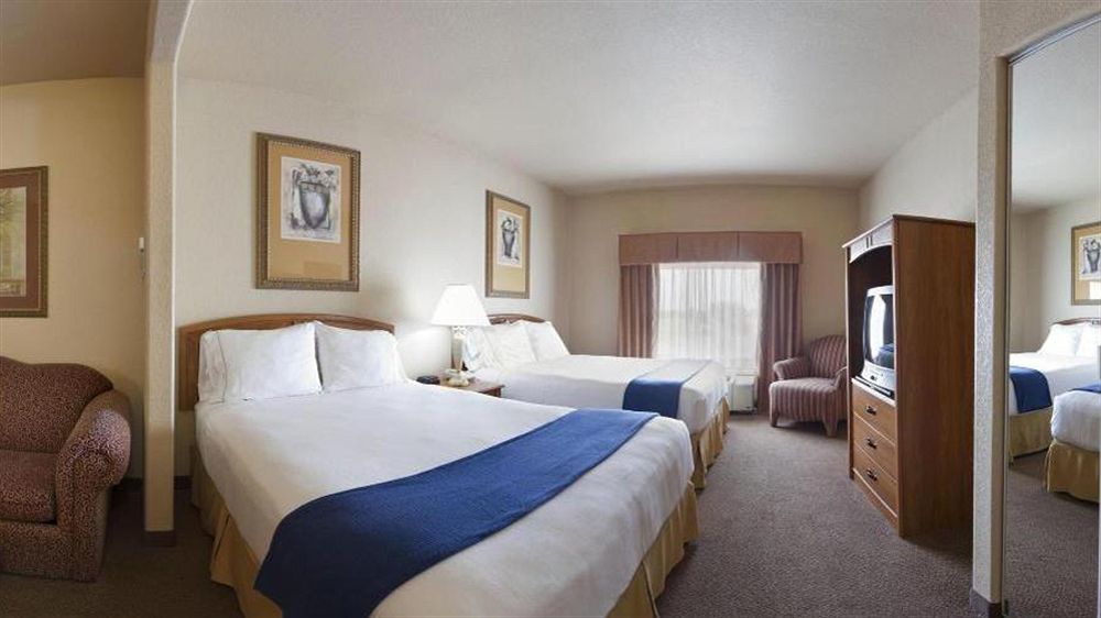 Holiday Inn Express Hotel & Suites Mission-Mcallen Area, An Ihg Hotel Exterior foto